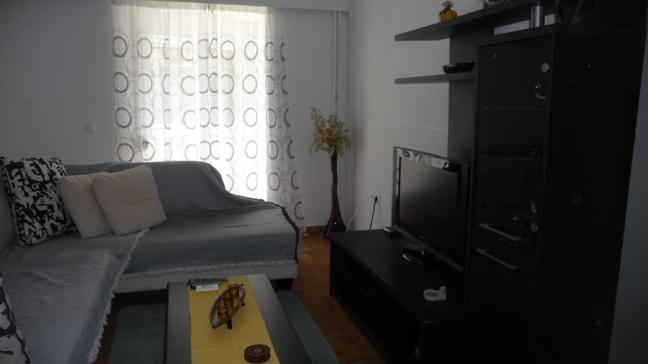 D&J Central Appartment Ioannina Exterior photo